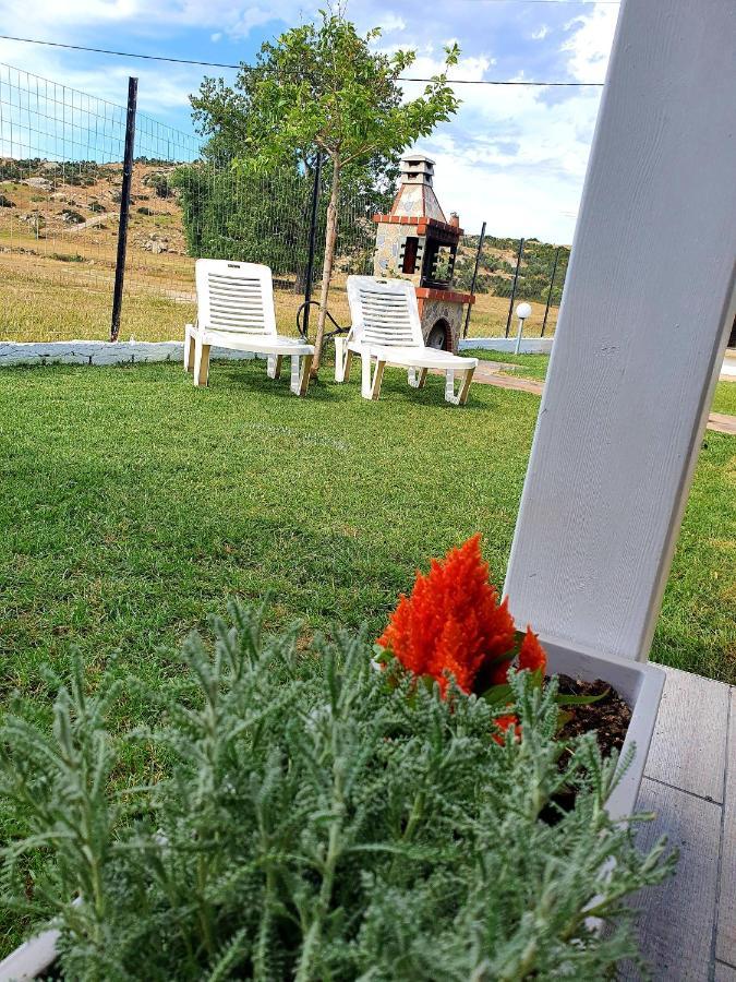 River Rooms Kriaritsi Skala Sikias Bagian luar foto